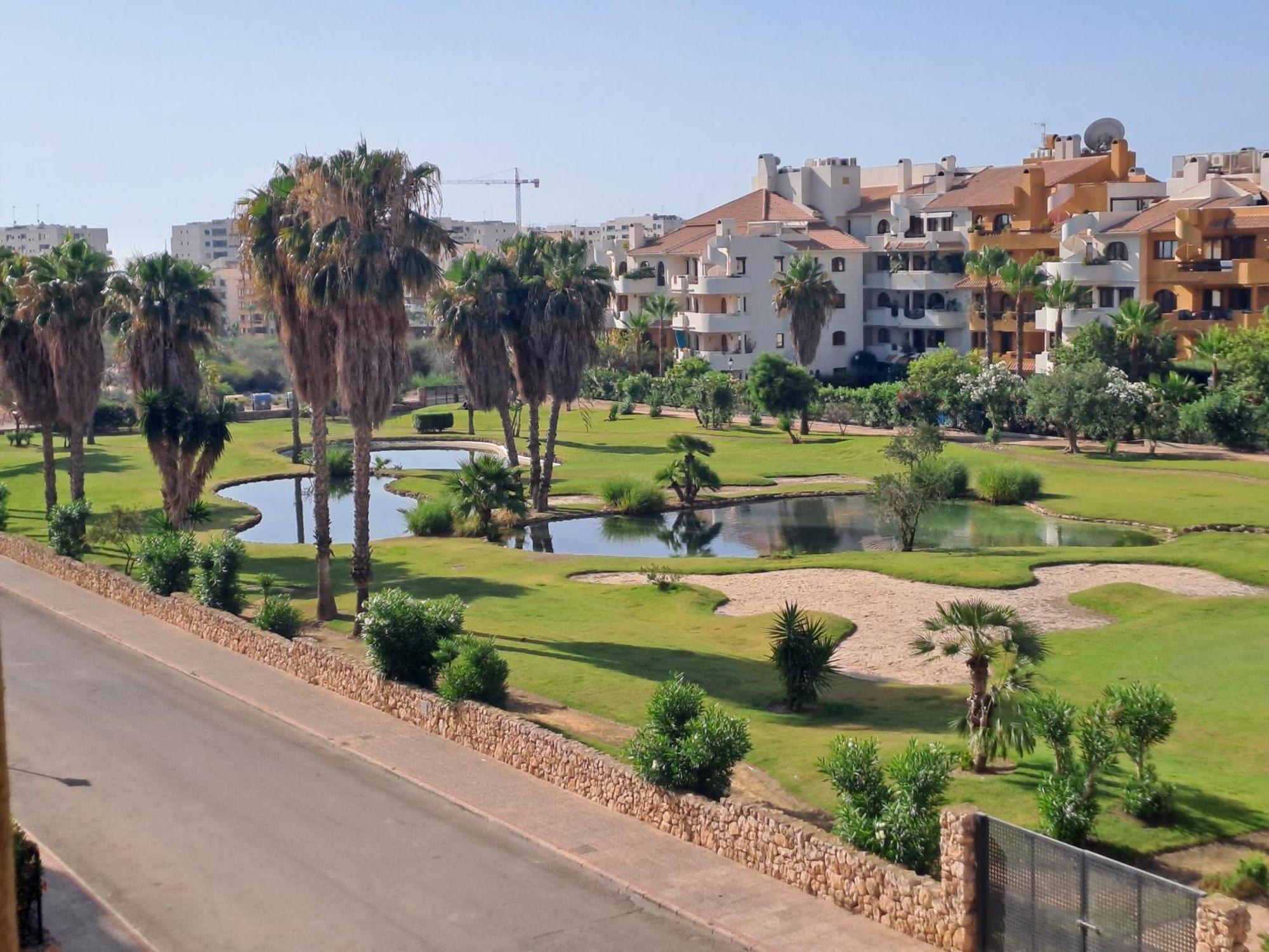 Ferienwohnung Senorio Entrada Puntaprima Torrevieja Exterior foto